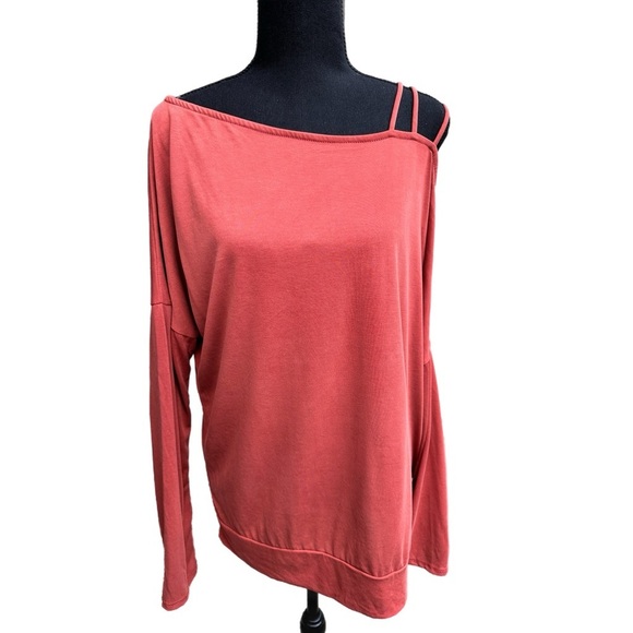 Something New Cold Shoulder Top- Soft Rust - Picture 3 of 12